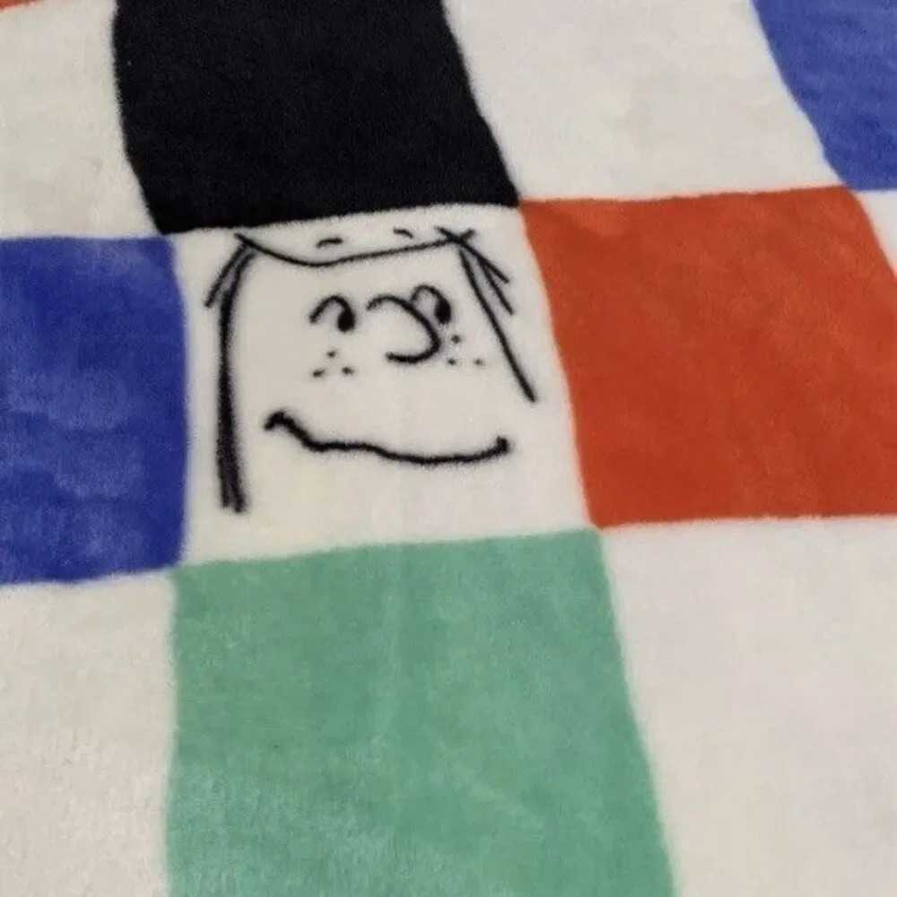 Snoopy Soft Throw Blanket Fleece Peanuts Charlie Brown Checkered Multicolor